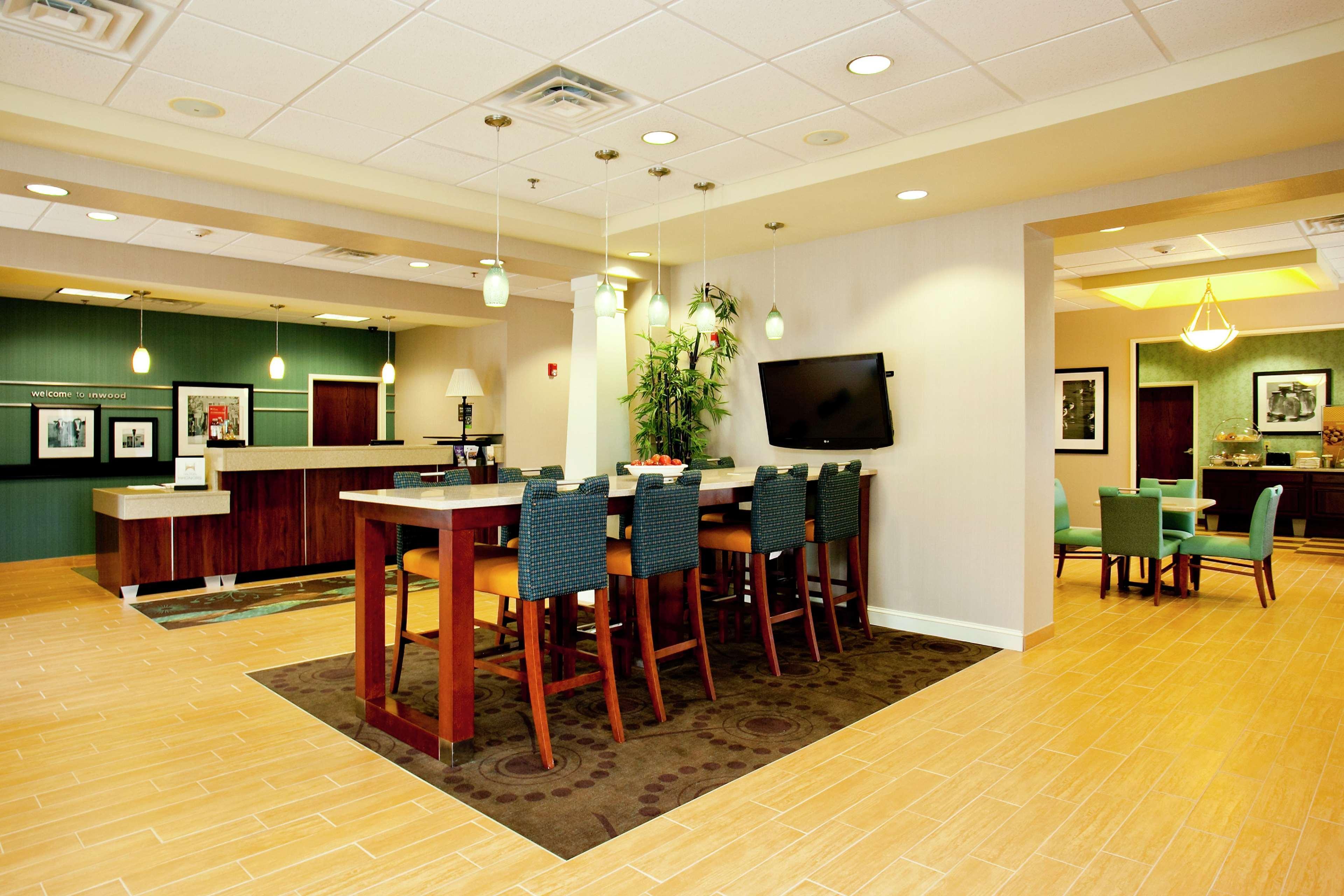 Hampton Inn Inwood Εξωτερικό φωτογραφία