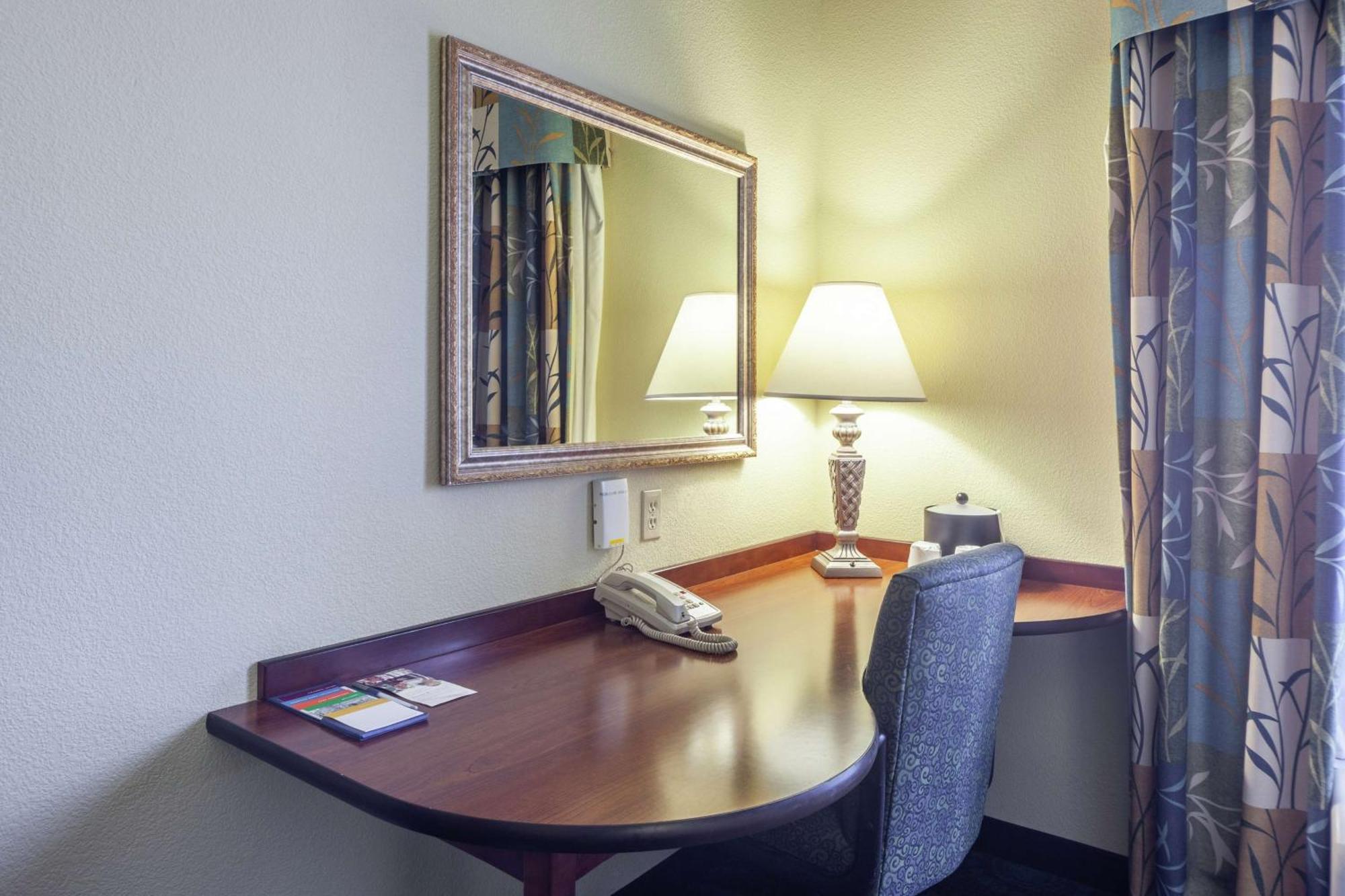 Hampton Inn Inwood Εξωτερικό φωτογραφία
