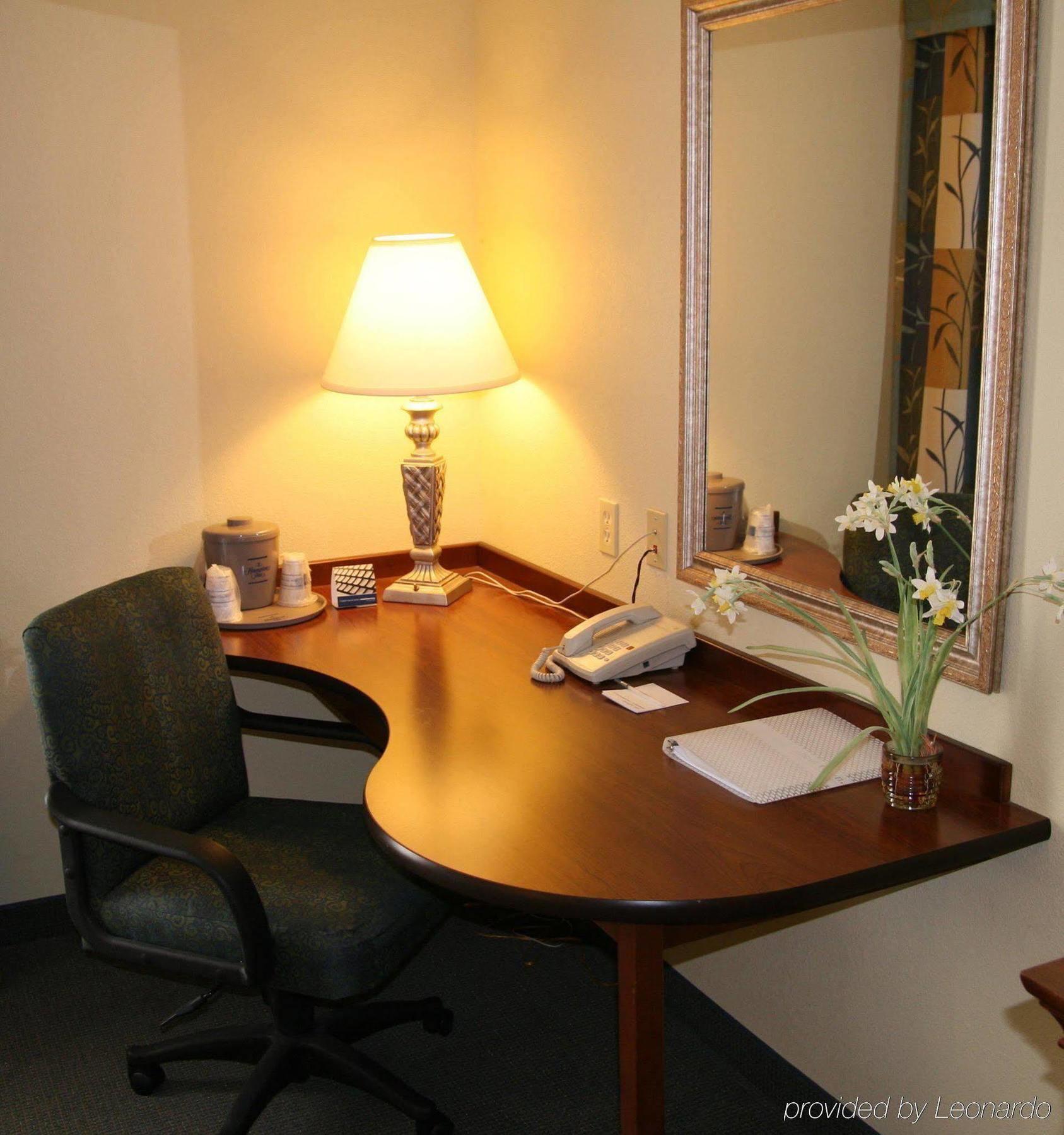 Hampton Inn Inwood Δωμάτιο φωτογραφία