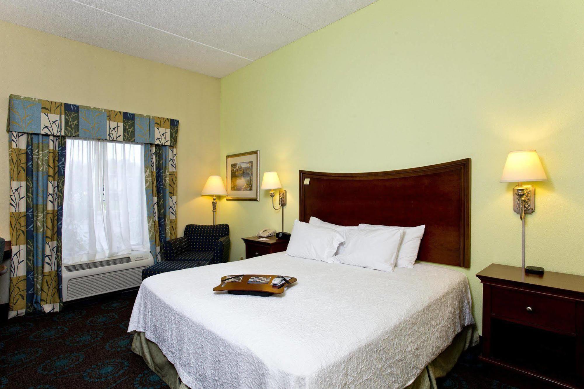 Hampton Inn Inwood Εξωτερικό φωτογραφία